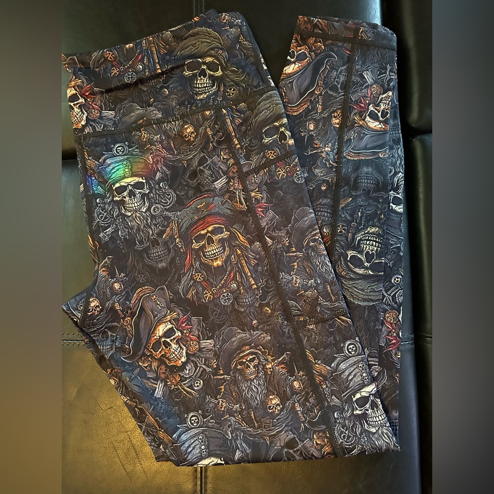 CVG Pirate’s Booty Leggings - NEW - XL Full Length